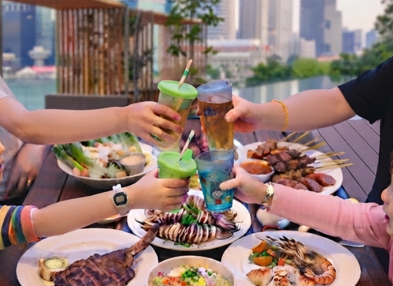 Kids Dine Free - BBQ Buffet by The Pool