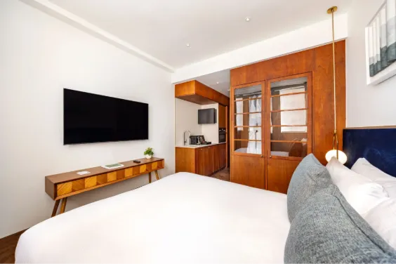 Cozy Historic Studio