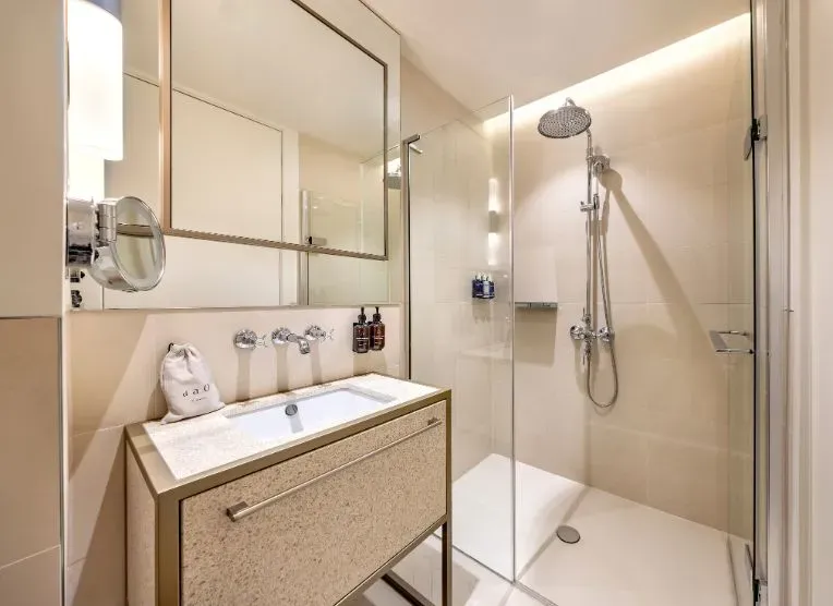 Cozy Historic Studio