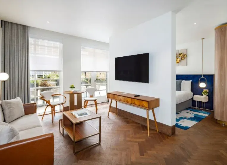 One Bedroom Courtyard Apartment