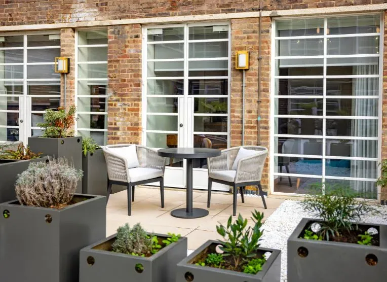 Premium Studio Courtyard